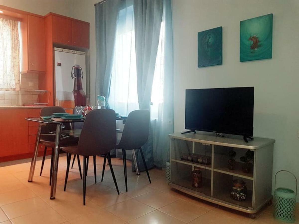 Cozy Apartment Near Monastiraki Athens Ngoại thất bức ảnh